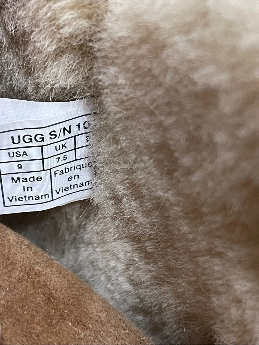 UGG AUSTRALIA Meilani Bow B Sheepskin Suede Boots 1012981
